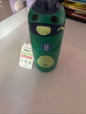 Ello Hydration Buddy Kids Water Bottle — Green Playful Design